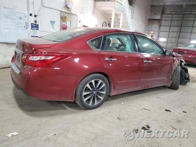 Trzecie zdjęcie samochodu z tyłu: 2017 NISSAN ALTIMA 2.5 VIN:1N4AL3AP0HC136024 - miniatura