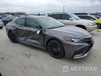 Czwarte zdjęcie samochodu z boku: 2023 TOYOTA CAMRY XSE VIN:4T1K31AKXPU620035 - miniatura