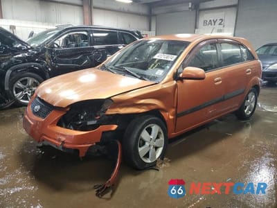 2008 KIA RIO 5 SX KNADE163386304861 - główne zdjęcie licytacji z USA - miniatura