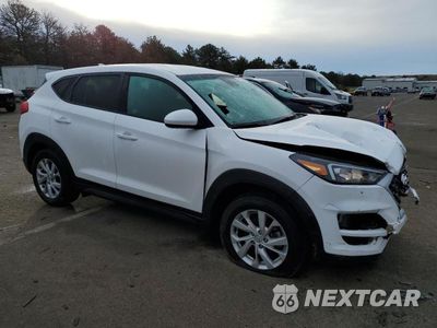 Czwarte zdjęcie samochodu z boku: 2020 HYUNDAI TUCSON SE VIN:KM8J2CA40LU117426 - miniatura