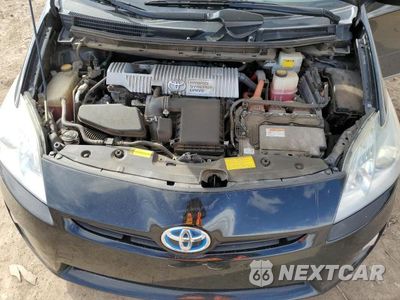 Zdjęcie 11 z 12 samochodu: 2011 TOYOTA PRIUS VIN:JTDKN3DU4B0300121 - miniatura