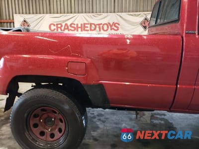 Zdjęcie 10 z 12 samochodu: 1987 TOYOTA PICKUP RN64 DLX VIN:JT4RN64D1H5065138 - miniatura