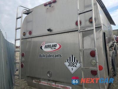 Zdjęcie 6 z 10 samochodu: 2020 KENWORTH CONSTRUCTION T880 VIN:1NKZXPEX3LJ370809 - miniatura