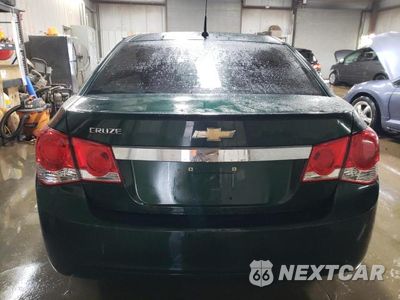 Zdjęcie 6 z 12 samochodu: 2014 CHEVROLET CRUZE LS VIN:1G1PA5SH4E7159297 - miniatura