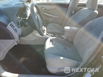 Zdjęcie 7 z 12 samochodu: 2012 TOYOTA COROLLA BASE VIN:2T1BU4EE6CC905488 - miniatura