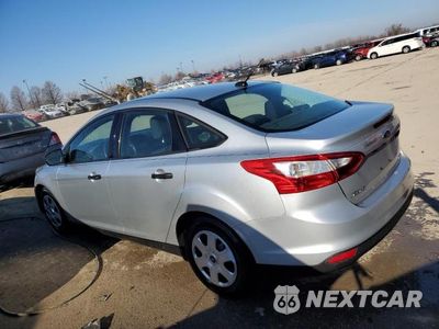 Drugie zdjęcie samochodu z przodu: 2012 FORD FOCUS S VIN:1FAHP3E24CL466808 - miniatura
