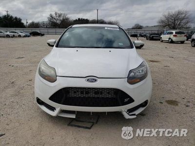 Piąte zdjęcie samochodu w środku: 2013 FORD FOCUS ST VIN:1FADP3L98DL136105 - miniatura