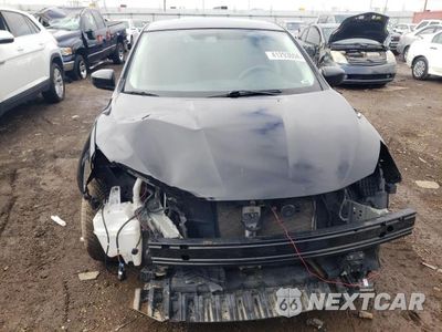 Piąte zdjęcie samochodu w środku: 2019 NISSAN SENTRA S VIN:3N1AB7AP3KY256258 - miniatura