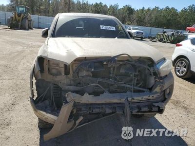 Piąte zdjęcie samochodu w środku: 2018 TOYOTA TACOMA DOUBLE CAB VIN:3TMCZ5ANXJM147726 - miniatura