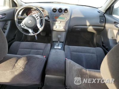 Zdjęcie 8 z 12 samochodu: 2009 NISSAN ALTIMA 2.5 VIN:1N4AL21E39N502265 - miniatura