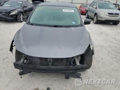 Piąte zdjęcie samochodu w środku: 2018 NISSAN SENTRA S VIN:3N1AB7AP4JY264285 - miniatura