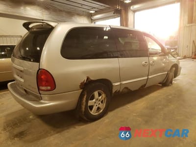 Trzecie zdjęcie samochodu z tyłu: 2000 DODGE GRAND CARAVAN SE VIN:1B4GP44G5YB795665 - miniatura