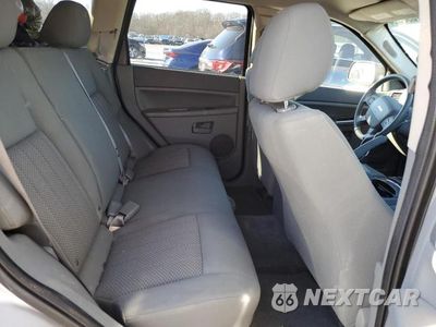 Zdjęcie 10 z 12 samochodu: 2005 JEEP GRAND CHEROKEE LAREDO VIN:1J4GR48K75C684790 - miniatura