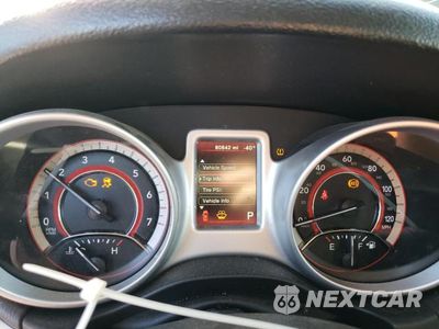 Zdjęcie 9 z 14 samochodu: 2019 DODGE JOURNEY SE VIN:3C4PDCABXKT859851 - miniatura