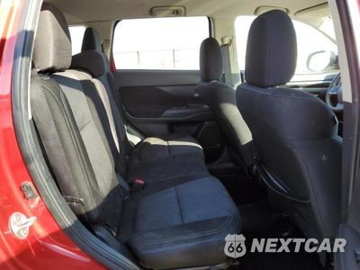 Zdjęcie 10 z 12 samochodu: 2019 MITSUBISHI OUTLANDER ES VIN:JA4AD2A34KZ009001 - miniatura