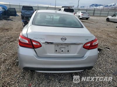 Zdjęcie 6 z 12 samochodu: 2017 NISSAN ALTIMA 2.5 VIN:1N4AL3AP7HC288897 - miniatura