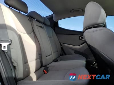 Zdjęcie 10 z 12 samochodu: 2013 HYUNDAI ELANTRA GLS VIN:KMHDH4AE5DU577614 - miniatura