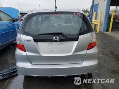 Zdjęcie 6 z 12 samochodu: 2012 HONDA FIT VIN:JHMGE8H32CC025349 - miniatura