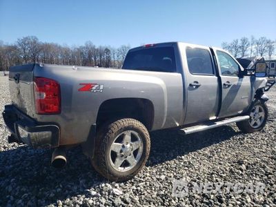 Trzecie zdjęcie samochodu z tyłu: 2013 CHEVROLET SILVERADO K2500 HEAVY DUTY LT VIN:1GC1KXC84DF181468 - miniatura