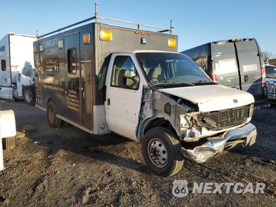 Czwarte zdjęcie samochodu z boku: 1999 FORD ECONOLINE E450 SUPER DUTY CUTAWAY VAN RV VIN:1FDXE40F1XHB67955 - miniatura