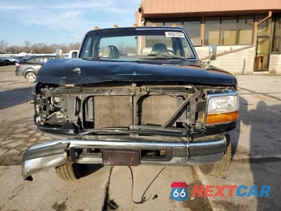 Piąte zdjęcie samochodu w środku: 1996 FORD F350 VIN:1FDJF37F7TEA68880 - miniatura