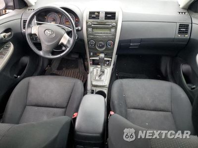 Zdjęcie 8 z 12 samochodu: 2010 TOYOTA COROLLA BASE VIN:2T1BU4EE4AC289870 - miniatura