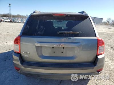 Zdjęcie 6 z 12 samochodu: 2013 JEEP COMPASS SPORT VIN:1C4NJDBB6DD209458 - miniatura