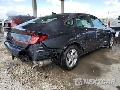 Trzecie zdjęcie samochodu z tyłu: 2020 HYUNDAI SONATA SE VIN:5NPEG4JA8LH041824 - miniatura
