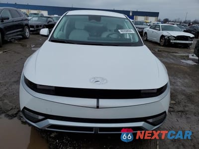 Piąte zdjęcie samochodu w środku: 2023 HYUNDAI IONIQ 5 SEL VIN:KM8KNDAF4PU201953 - miniatura