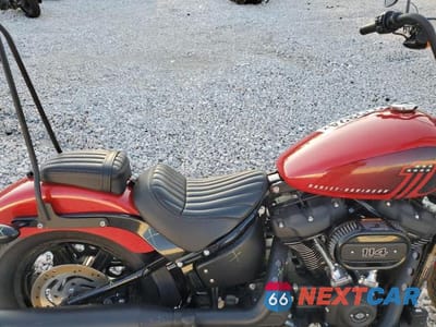 Piąte zdjęcie samochodu w środku: 2022 HARLEY-DAVIDSON FXBBS VIN:1HD1YYK15NB014813 - miniatura