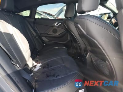 Zdjęcie 10 z 12 samochodu: 2023 BMW M235XI VIN:WBA13AL08P7L63125 - miniatura