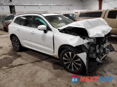 Czwarte zdjęcie samochodu z boku: 2023 VOLVO XC60 CORE VIN:YV4L12RV3P1253707 - miniatura