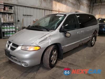 2000 DODGE GRAND CARAVAN SE 1B4GP44G5YB795665 - główne zdjęcie licytacji z USA - miniatura
