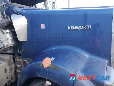 Zdjęcie 7 z 10 samochodu: 2019 KENWORTH CONSTRUCTION W900 VIN:1XKWD49X3KJ257015 - miniatura