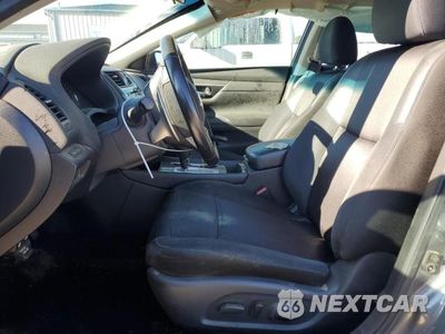 Zdjęcie 7 z 12 samochodu: 2018 NISSAN ALTIMA 2.5 VIN:1N4AL3AP9JC146833 - miniatura