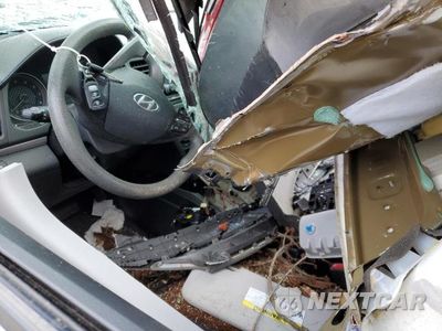 Zdjęcie 8 z 12 samochodu: 2019 HYUNDAI ELANTRA SE VIN:5NPD74LF4KH476794 - miniatura