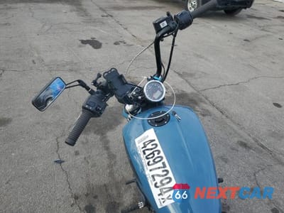 Piąte zdjęcie samochodu w środku: 2022 INDIAN MOTORCYCLE CO. SCOUT SIXTY ABS VIN:56KMSA110N3182744 - miniatura