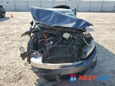 Piąte zdjęcie samochodu w środku: 2018 HONDA CLARITY TOURING VIN:JHMZC5F38JC004504 - miniatura
