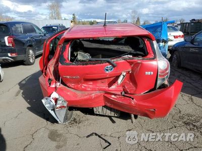 Zdjęcie 6 z 12 samochodu: 2013 TOYOTA PRIUS C VIN:JTDKDTB35D1546962 - miniatura