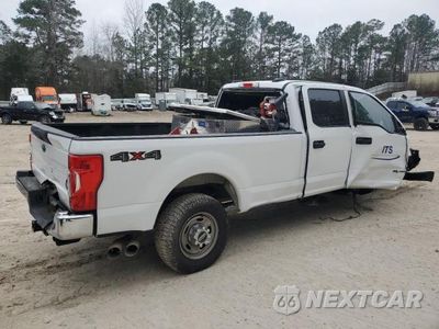 Trzecie zdjęcie samochodu z tyłu: 2021 FORD F350 SUPER DUTY VIN:1FT8W3BT4MED48919 - miniatura