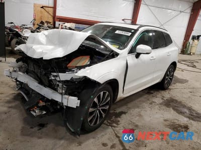 2023 VOLVO XC60 CORE YV4L12RV3P1253707 - główne zdjęcie licytacji z USA - miniatura