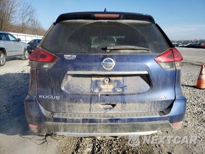 Zdjęcie 6 z 14 samochodu: 2017 NISSAN ROGUE S VIN:5N1AT2MT5HC770132 - miniatura