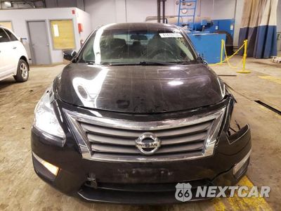 Piąte zdjęcie samochodu w środku: 2015 NISSAN ALTIMA 2.5 VIN:1N4AL3AP2FC477194 - miniatura