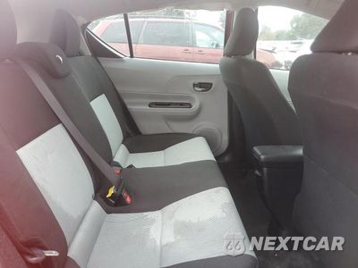 Zdjęcie 10 z 13 samochodu: 2013 TOYOTA PRIUS C VIN:JTDKDTB33D1556907 - miniatura