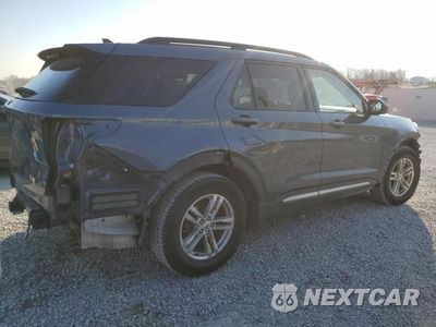 Trzecie zdjęcie samochodu z tyłu: 2021 FORD EXPLORER XLT VIN:1FMSK7DH1MGA92207 - miniatura