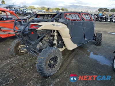 Czwarte zdjęcie samochodu z boku: 2021 CAN-AM MAVERICK X3 MAX RS TURBO R VIN:3JBVKAW24MK000373 - miniatura