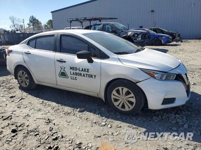 Czwarte zdjęcie samochodu z boku: 2020 NISSAN VERSA S VIN:3N1CN8DV7LL880207 - miniatura