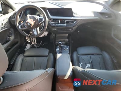 Zdjęcie 8 z 12 samochodu: 2023 BMW M235XI VIN:WBA13AL08P7L63125 - miniatura