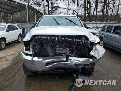Piąte zdjęcie samochodu w środku: 2017 RAM 2500 ST VIN:3C6UR5CL2HG727052 - miniatura