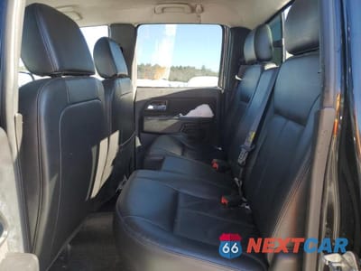 Zdjęcie 10 z 12 samochodu: 2010 GMC CANYON SLT VIN:1GTJTFDE9A8110844 - miniatura